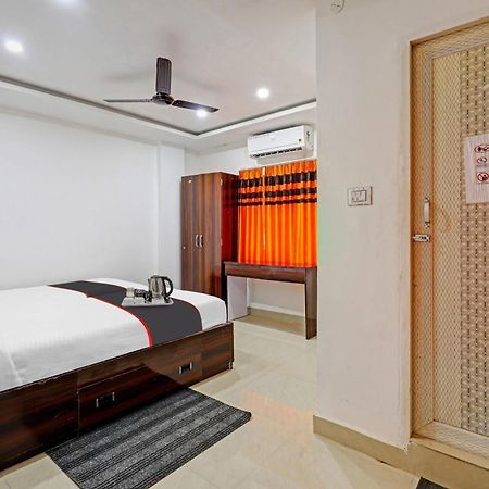 Hotel O Lakhi Guest House Guwahati Eksteriør billede