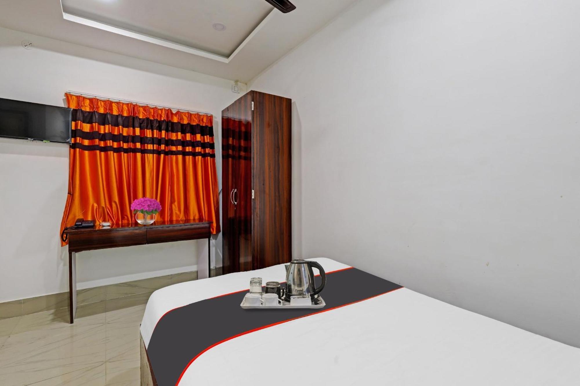Hotel O Lakhi Guest House Guwahati Eksteriør billede
