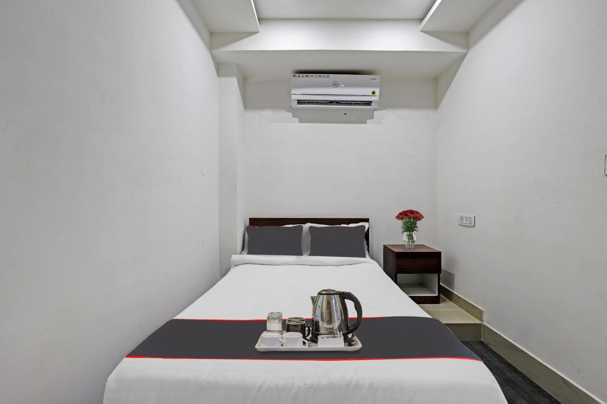 Hotel O Lakhi Guest House Guwahati Eksteriør billede
